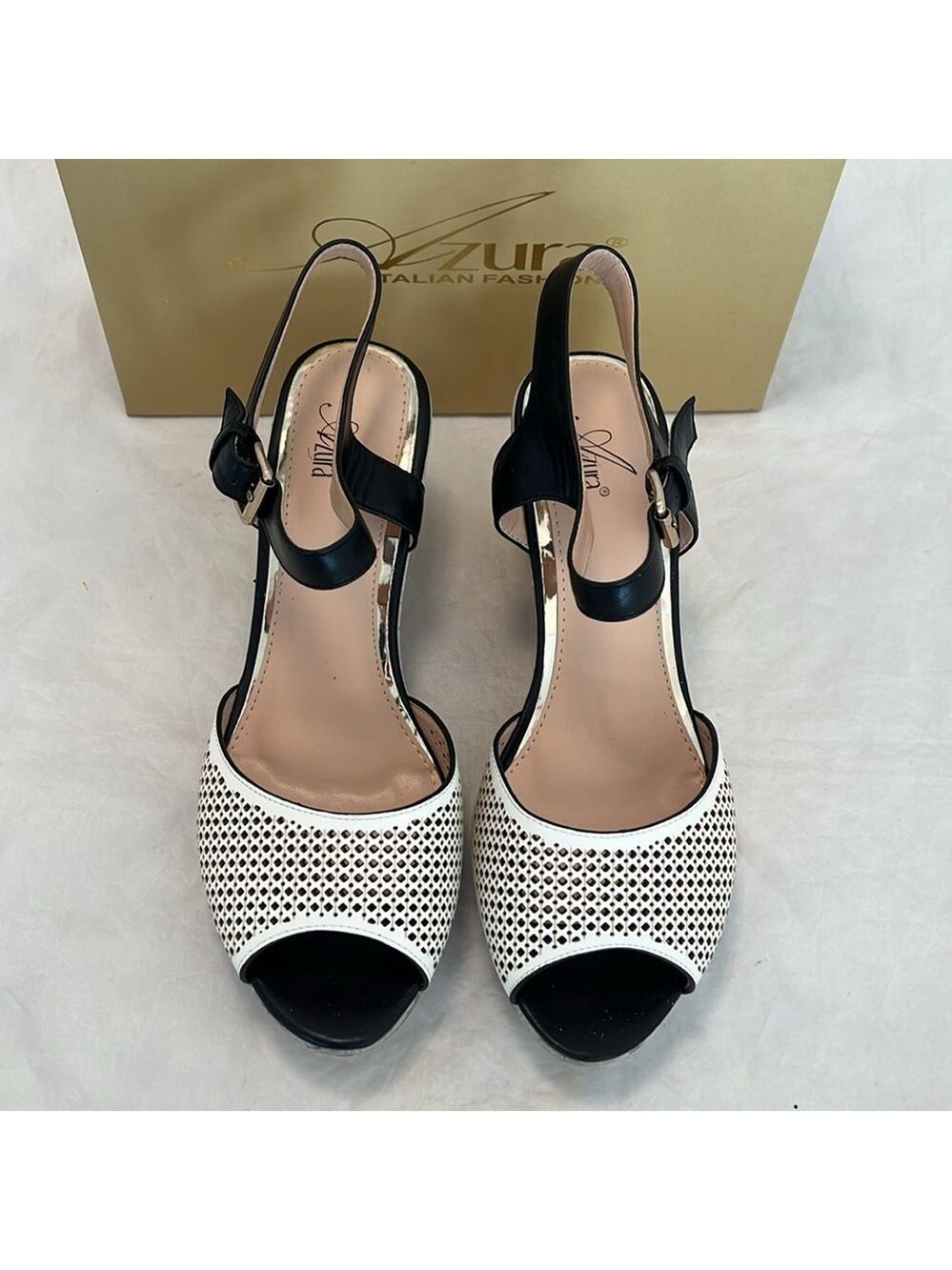 Azura Liefde Off White Wedge Sandal - Picture 5 of 16